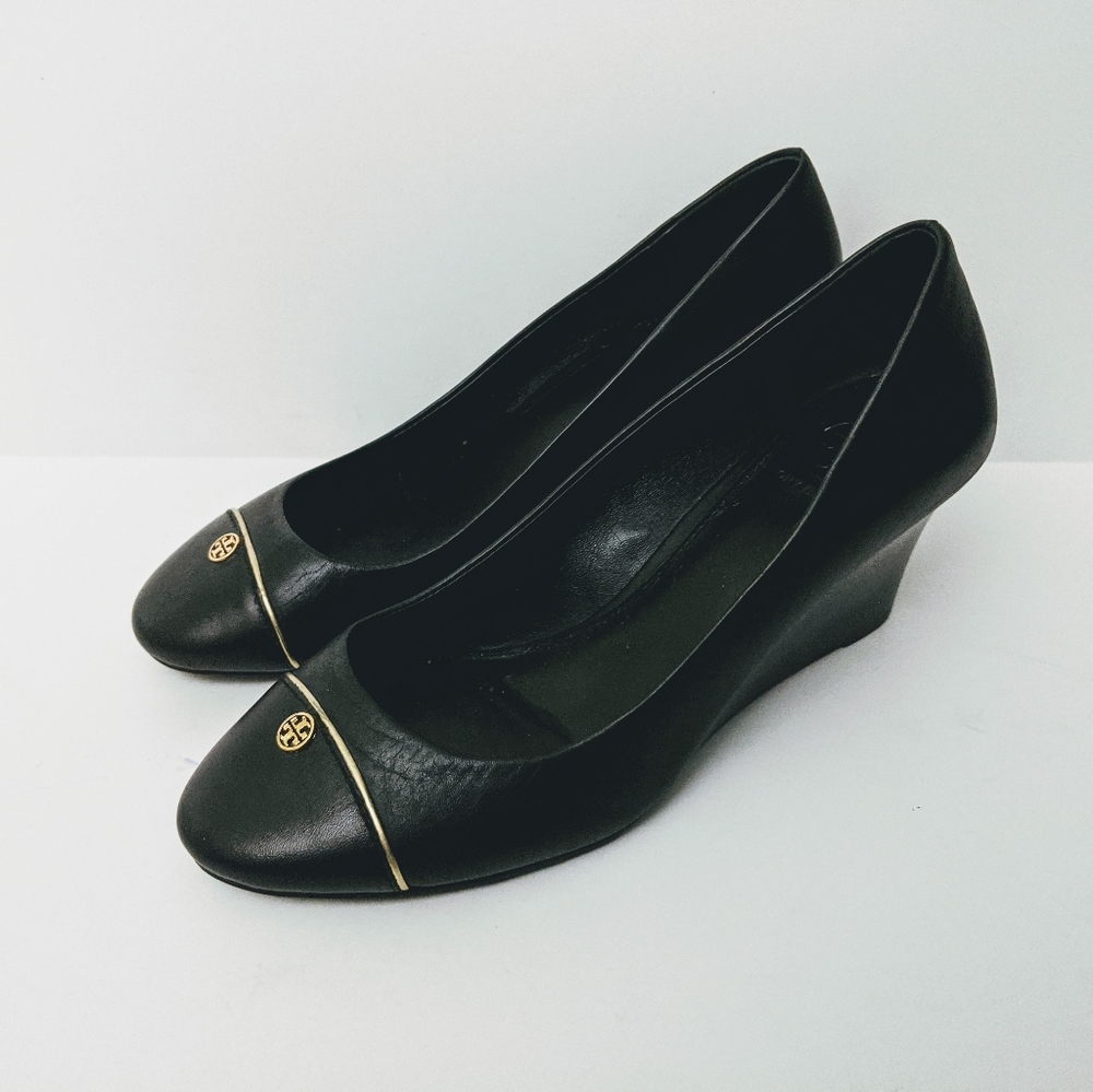 Tory Burch Tiffy Black Leather Wedge Size 7 M